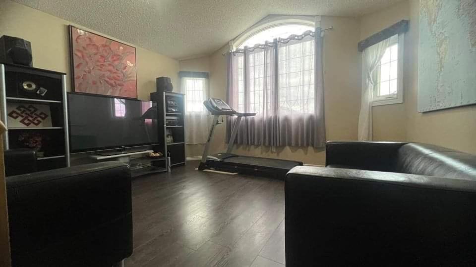Monthly Accommodation Edmonton Londondery, Pilot Sound, Mcconachie Area Εξωτερικό φωτογραφία